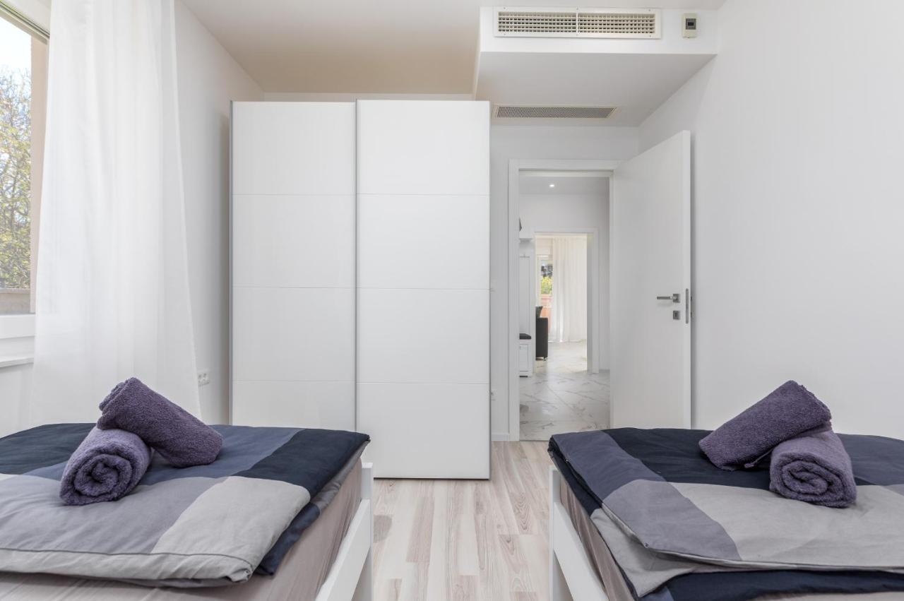 Apartman Knezevic A Fazana Ngoại thất bức ảnh