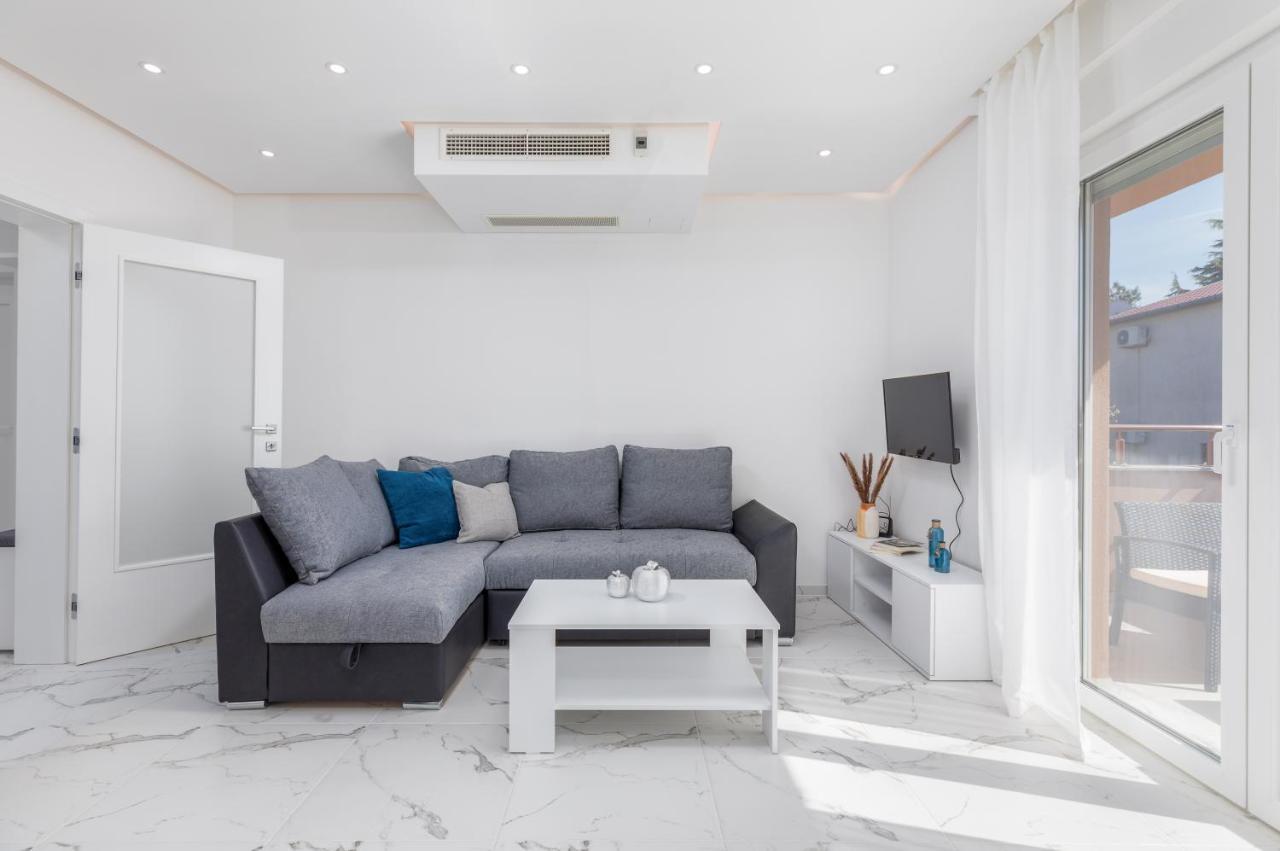 Apartman Knezevic A Fazana Ngoại thất bức ảnh