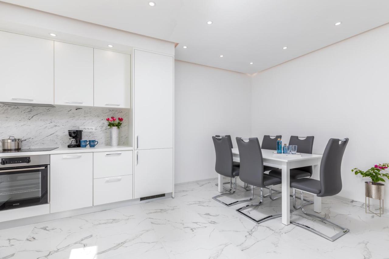 Apartman Knezevic A Fazana Ngoại thất bức ảnh